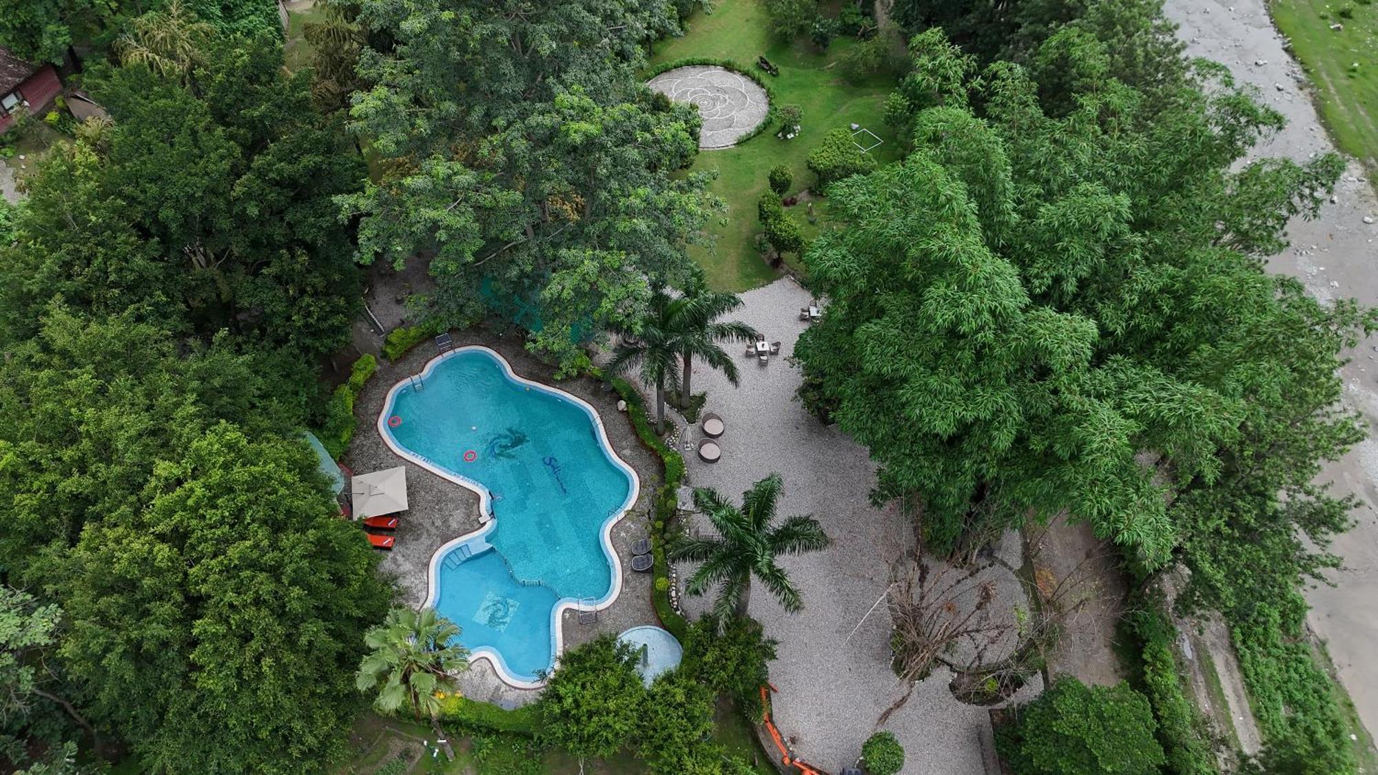 The Solluna Resort Garjia Exterior photo