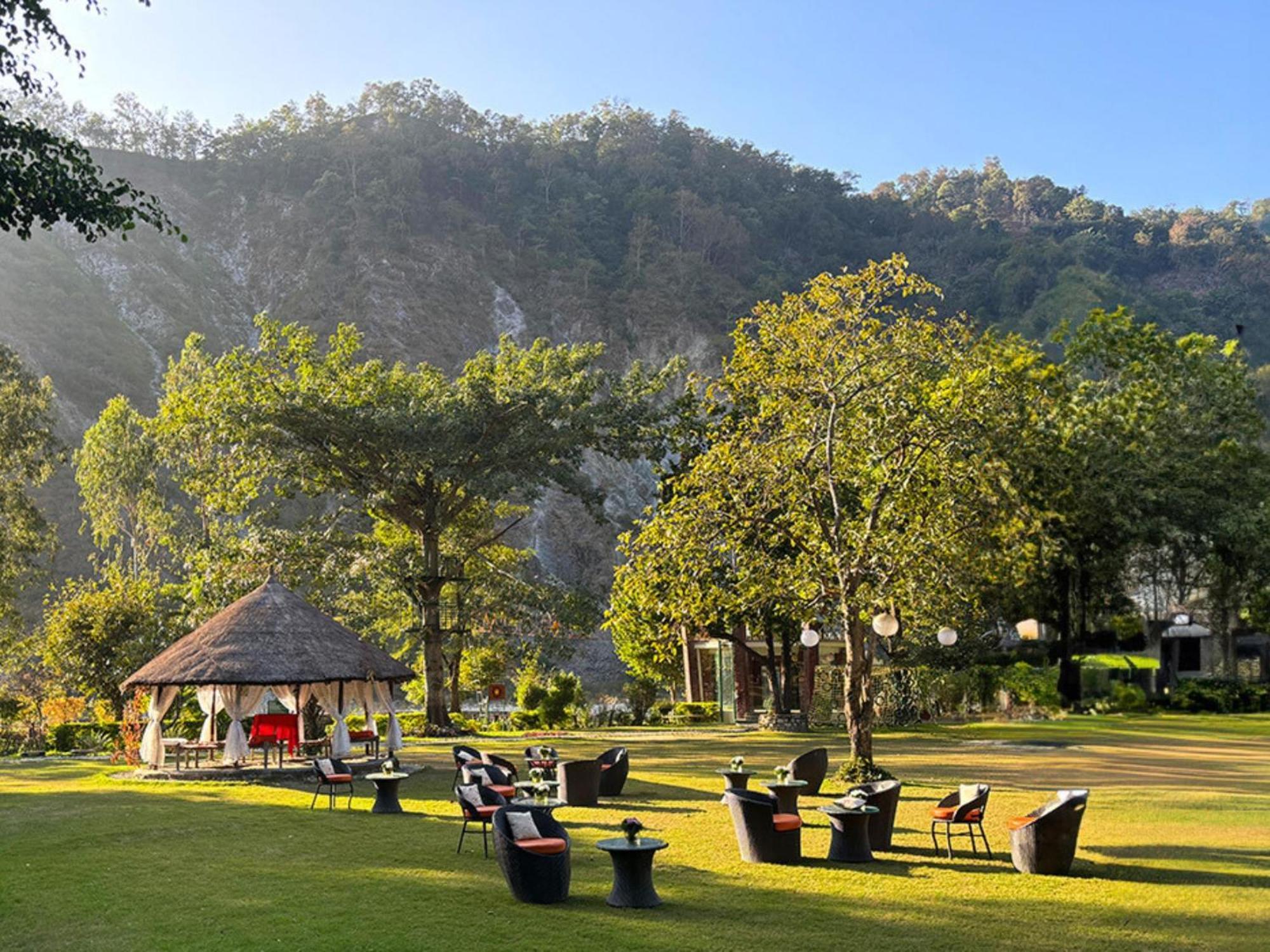 The Solluna Resort Garjia Exterior photo